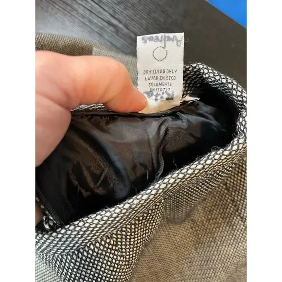 Vintage Harve Benard 100% Wool Classic Old Money Style Trumpet Skirt - Picture 5 of 10